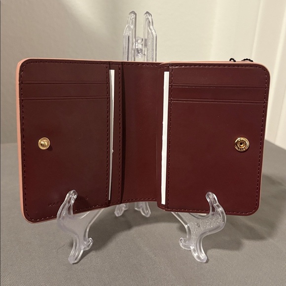 NWT MARC JACOBS Pebbled Leather Compact Wallet In Rose - Picture 6 of 7